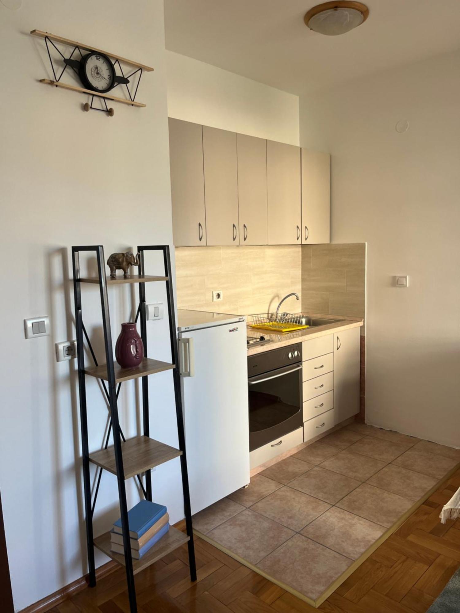 Studio 6 Podgorica Eksteriør billede